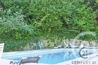  Maison � vendre 8 pi�ces 300 m�