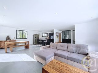  Maison � vendre 4 pi�ces 148 m�