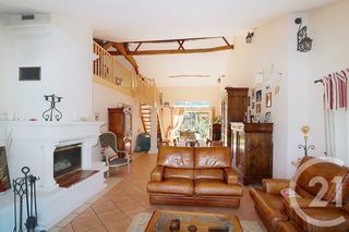  Maison � vendre 9 pi�ces 576 m�