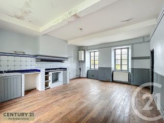  Maison � vendre 5 pi�ces 596 m�