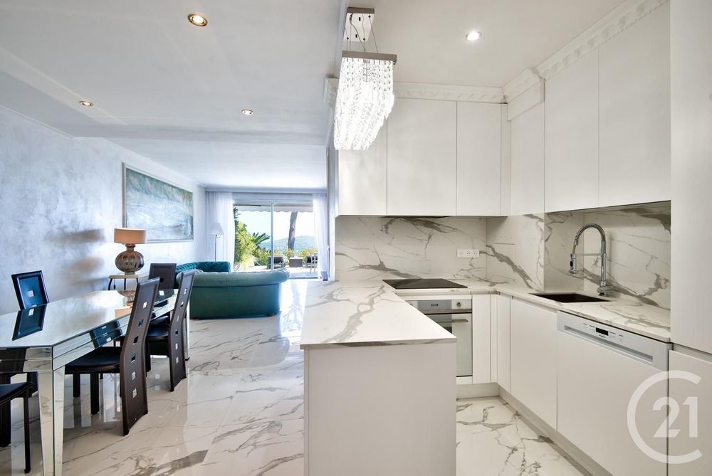 � vendre  Appartement Villefranche-sur-Mer (06230)