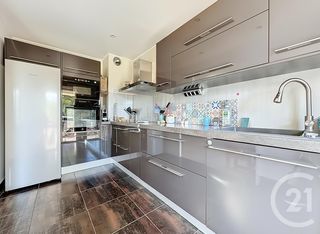  Appartement � vendre 3 pi�ces 69 m�