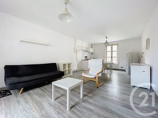  Appartement � louer 2 pi�ces 57 m�