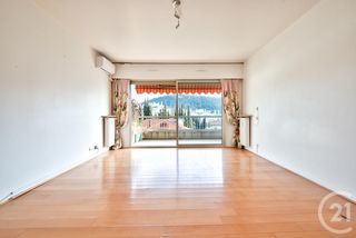  Appartement � vendre 1 pi�ce 40 m�