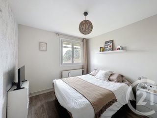  Maison � vendre 4 pi�ces 185 m�