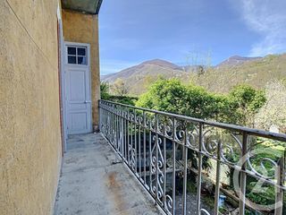  Immeuble � vendre 460 m�