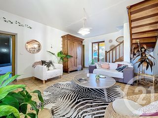  Maison � vendre 6 pi�ces 210 m�