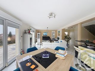  Maison � vendre 7 pi�ces 147 m�