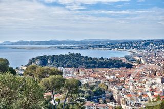  Appartement � vendre 4 pi�ces 106 m�