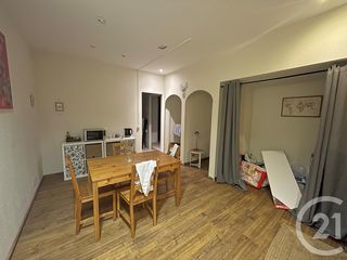  Appartement � louer 3 pi�ces 64 m�