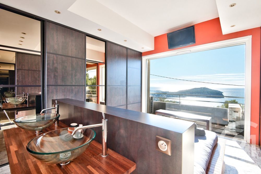 � vendre  Appartement Villefranche-sur-Mer (06230)