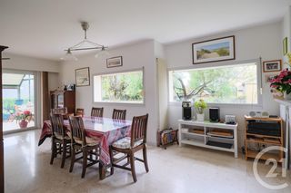  Maison � vendre 6 pi�ces 213 m�