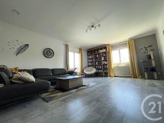  Maison � vendre 8 pi�ces 329 m�