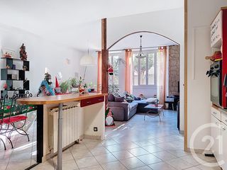  Maison � vendre 6 pi�ces 206 m�