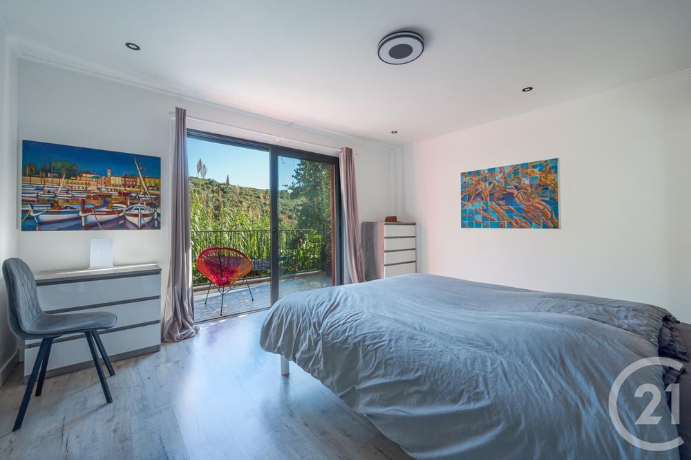 � vendre  Maison �ze (06360)