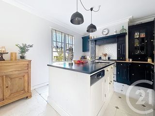  Maison � vendre 6 pi�ces 190 m�