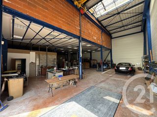  Immeuble � vendre 525 m�