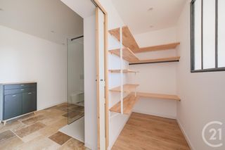  Maison � vendre 5 pi�ces 195 m�