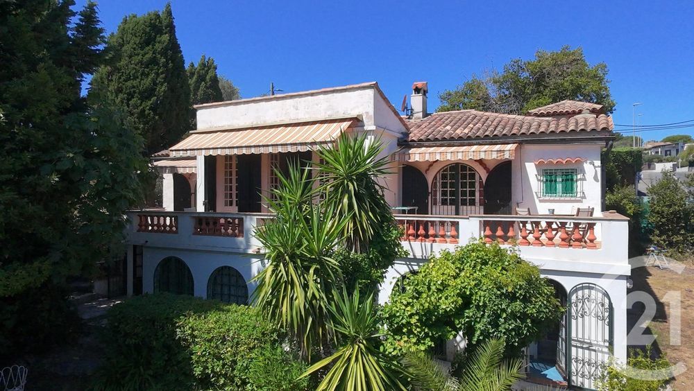 � vendre  Maison Antibes (06600)