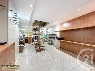  Immeuble � vendre 210 m�