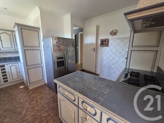  Maison � vendre 6 pi�ces 260 m�