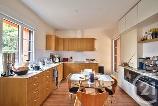  Appartement � vendre 4 pi�ces 135 m�