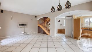  Maison � vendre 5 pi�ces 163 m�