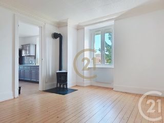  Appartement � louer 3 pi�ces 82 m�