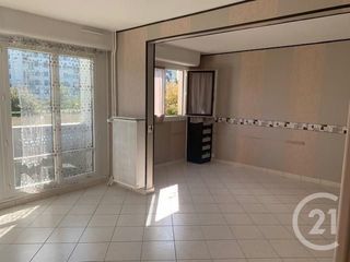  Appartement � louer 3 pi�ces 76 m�