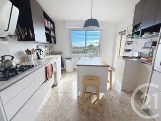  Maison � vendre 5 pi�ces 272 m�