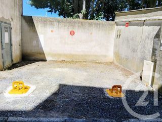  Parking / Garage � louer 13 m�