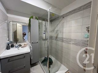  Appartement � louer 5 pi�ces 83 m�