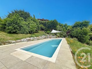  Maison � vendre 6 pi�ces 215 m�