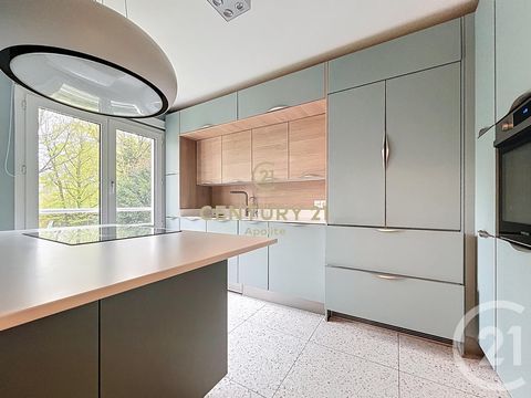  Appartement � vendre 4 pi�ces 155 m�