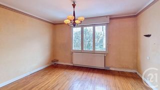  Maison � vendre 6 pi�ces 215 m�