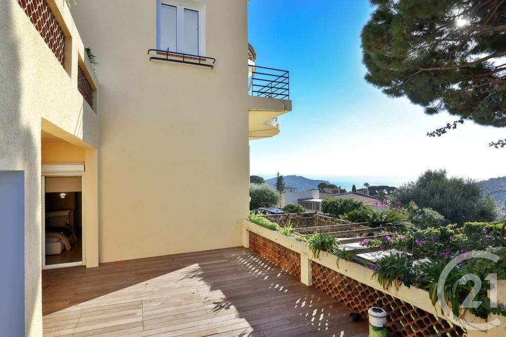 � vendre  Appartement Villefranche-sur-Mer (06230)