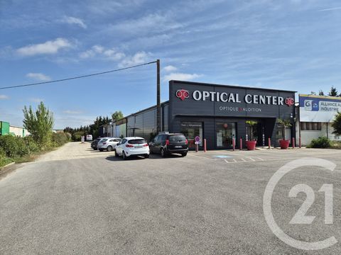   Location Maison Maison - 1 pi�ce(s) - 150 m�