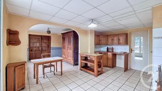  Maison � vendre 6 pi�ces 215 m�