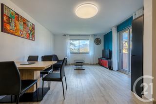  Appartement � vendre 5 pi�ces 99 m�