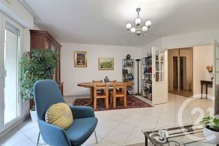  Appartement � vendre 5 pi�ces 111 m�