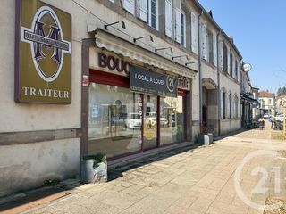  Appartement � louer 8 pi�ces 249 m� Lure