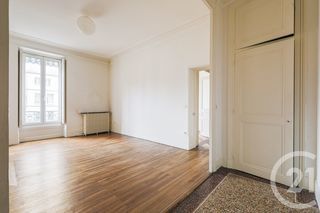  Appartement � vendre 2 pi�ces 77 m�