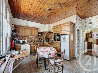  Maison � vendre 9 pi�ces 230 m�