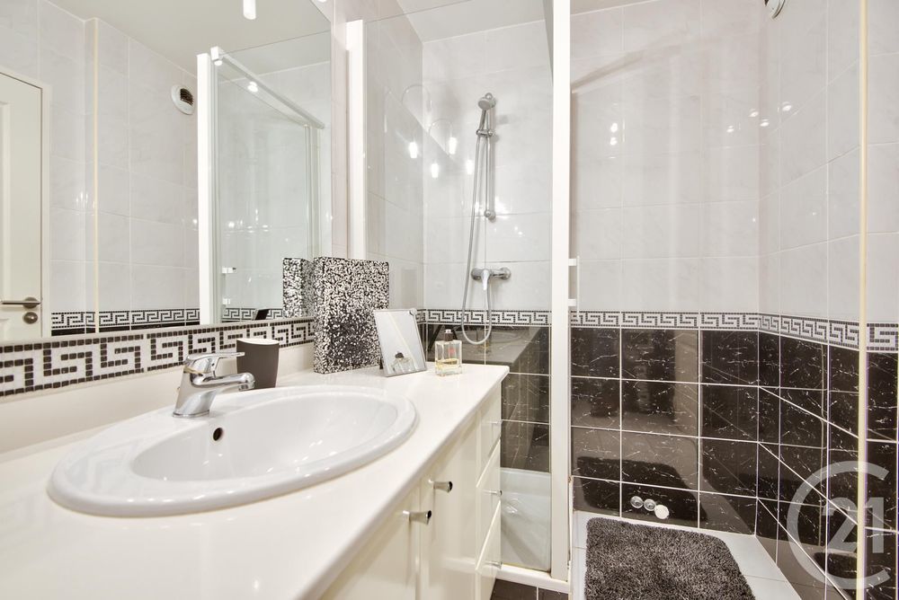 � vendre  Appartement Beausoleil (06240)