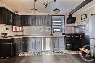  Maison � vendre 3 pi�ces 209 m�