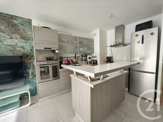  Appartement � vendre 4 pi�ces 74 m�