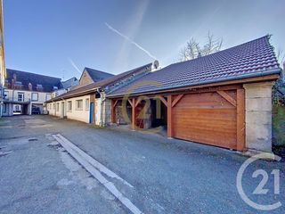  Appartement � louer 8 pi�ces 249 m� Lure