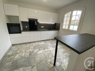  Maison � louer 4 pi�ces 115 m�