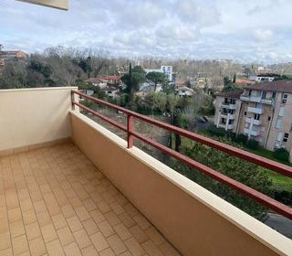  Appartement � vendre 4 pi�ces 83 m�