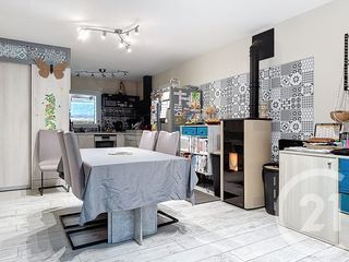  Maison � vendre 4 pi�ces 121 m�